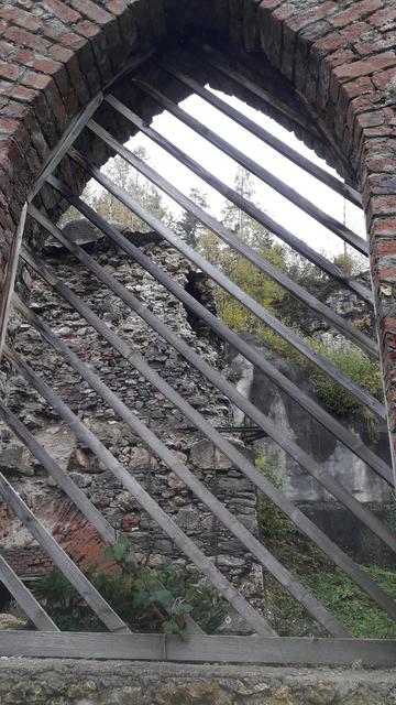 die Spitzbogenfenster gehören zur ,,Industriegotik" | Foto: I.Wozonig