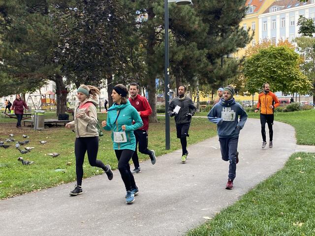 Gemeinsam für den guten Zweck: Beim Treeathlon stand nicht die Zeitmessung im Vordergrund, sondern die Anzahl der gelaufenen Runden.
