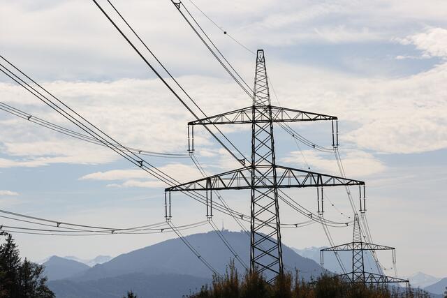 Die Freileitung wird weiter gebaut. Der VwGH hat entschieden. | Foto: Franz Neumayr