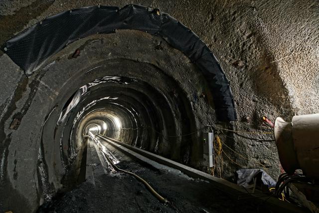 Sollte das Baulos wirklich neu ausgeschrieben werden, würden sich die Bauarbeiten weiter verzögern. | Foto: BBT-SE