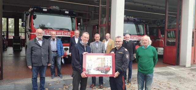 Hermann Wimmer, Hans Illenberger, Edi Hauser, Eberhard Ziegler, Georg Kransteiner, Erwin Angelbauer, Franz Humer, Gerd Plöckinger, Konrad Trdy (v.l.). | Foto: Feuerwehr Wels