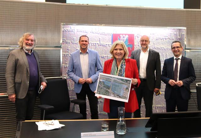 Neben dem Sport‐ und Vitalbad sollen weitere rund 25 Millionen Euro in den nächsten Jahren investiert werden.