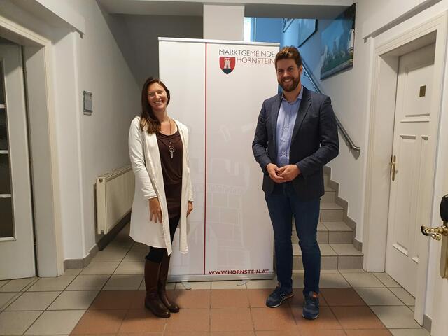 Anika Reismüller-Kaupe und Bürgermeister Christoph Wolf