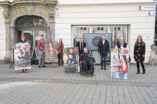Ehrenamt im Fokus: Die heurige Kampagne stellt ehrenamtlich Tätige und Menschen, die ihre Dienste in Anspruch nehmen, in den Mittelpunkt. | Foto: Stadt Graz/Fischer