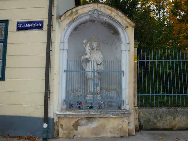 Die Johannes Nepomuk Statue.