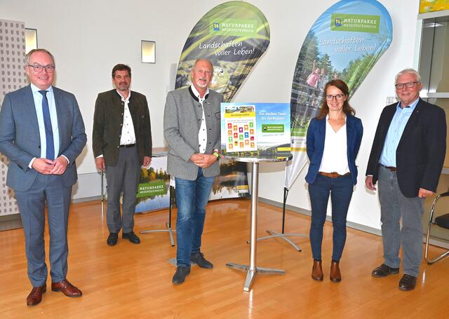 In den Gemeinden der Region Leiser Berge ist der Naturpark zum wichtigen Identifikationsmerkmal geworden, wie Obmann Horst Gangl weiß. | Foto: NLK Reinberger