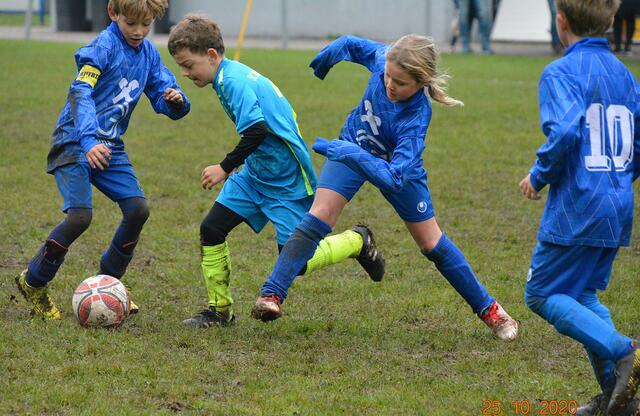 Sie sind bewundernswert: Mädchen, die sich dem Fußball verschreiben. Noch dazu, wenn sie nicht nur als Statistinnen fungieren.