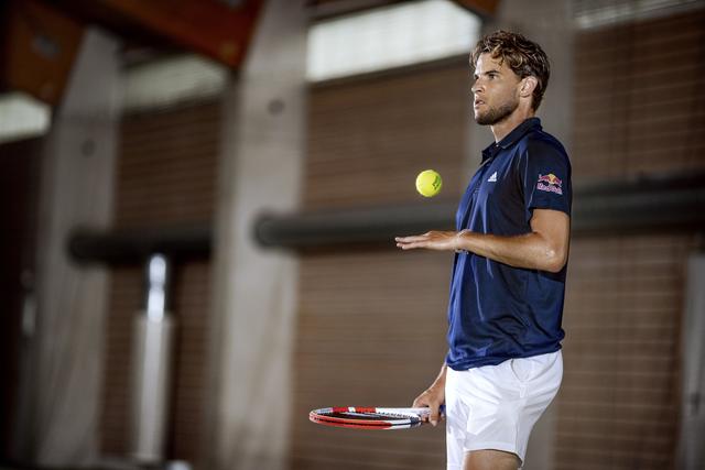 Dominic Thiems trifft nicht wie geplant bei den Erste Bank Open auf Kei Nishikori, sondern auf Witali Satschkow. | Foto: Red Bull Conent Pool