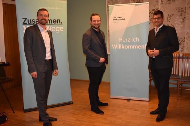 Von links: Der neue Gemeindeparteiobmann Christian Taudes, Bürgermeisterkandidat Maximilian Peter und Landesparteiobmann Martin Gruber