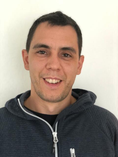 Lukas Kühbacher ist einer der ersten Absolventen des Mechatronik Studiums in Lienz.