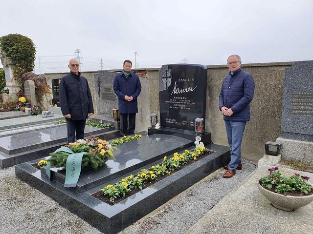 Andreas Maurer (Sohn des verstorbenen Landeshauptmann a.D. Andreas Maurer und von 1986 bis 2007 Bürgermeister in Trautmannsdorf an der Leitha), NÖ Bauernbunddirektor Paul Nemecek und NÖ Bauernbundobmann, Landeshauptfrau-Stellvertreter Stephan Pernkopf. | Foto: NÖ Bauernbund 