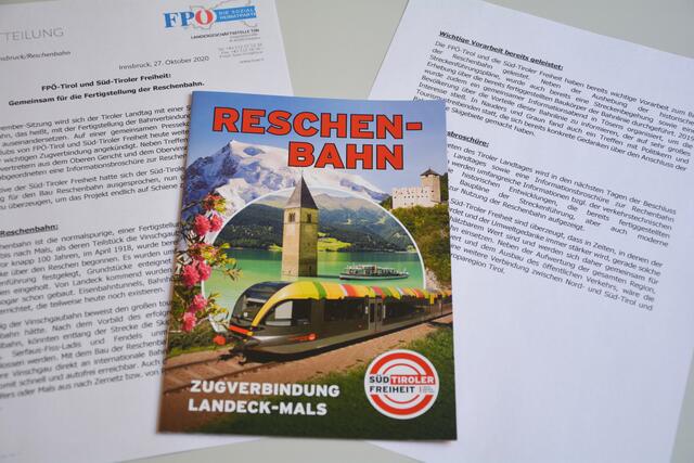 Infobroschüre der Süd-Tiroler Freiheit.