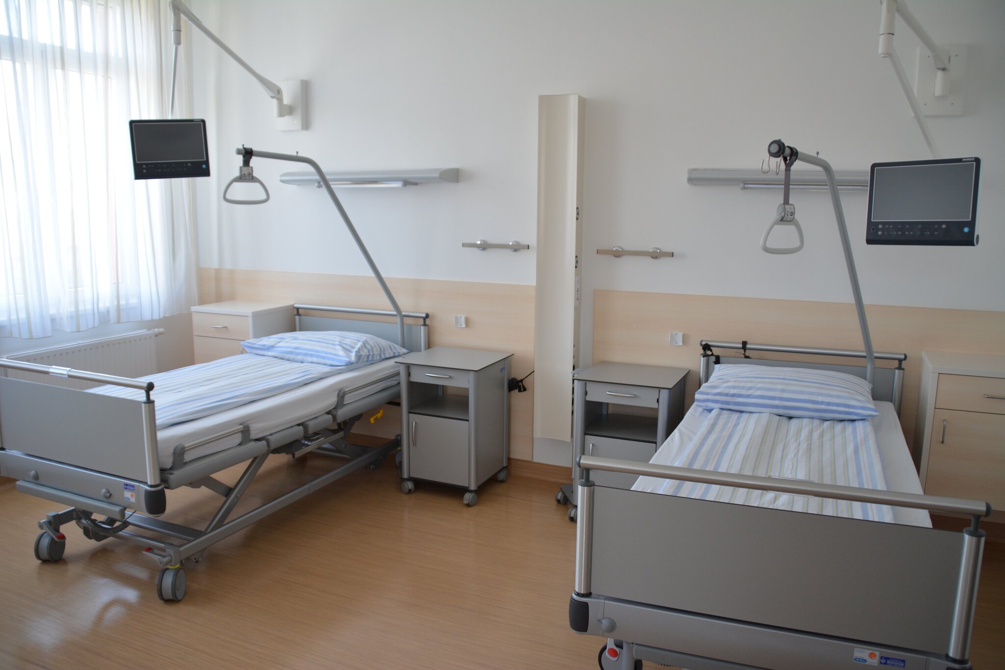 Coronavirus In Salzburg Jedes Covid Bett Sperrt Zwei Normale Spitalsbetten Salzburg