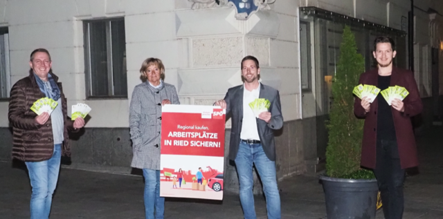 Stadtrat Peter Stummer, Fraktionsobfrau Sabine Steffan, Gemeinderat Sebastian Forstner, Stadtrat Michael Kirchmayr.