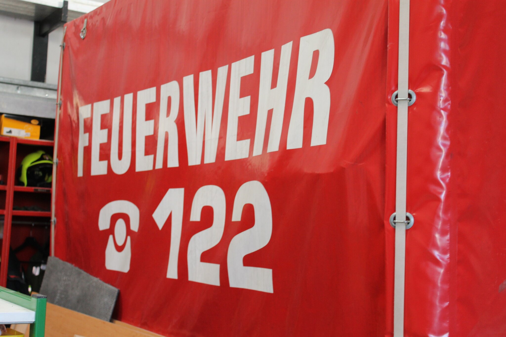 Sachschaden: Besitzer löschte Feuer - Grieskirchen & Eferding