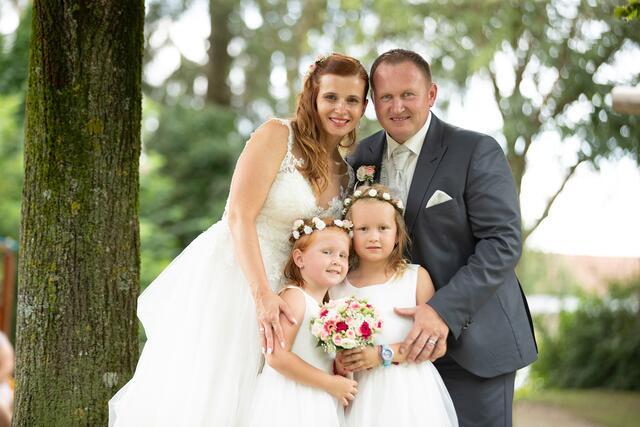 Bad Waltersdorf Von Der Disco Vor Den Traualtar Hartberg Furstenfeld von der disco vor den traualtar