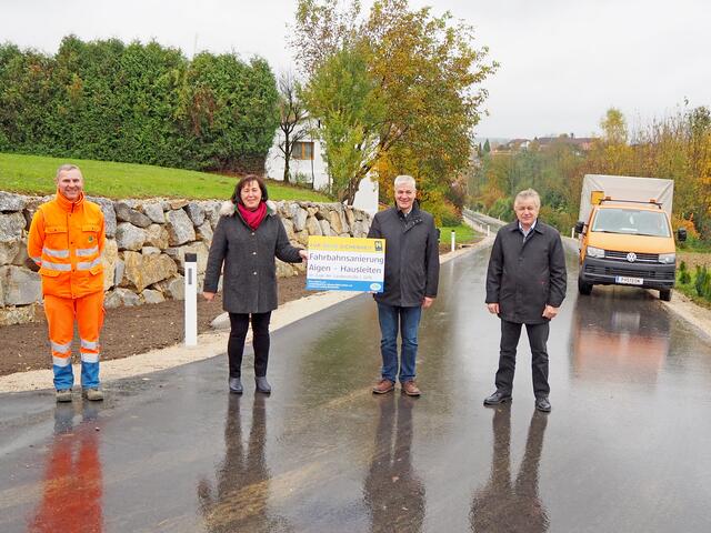 Friedrich Daxberger (Straßenmeisterei Amstetten-Süd), Juliana Günther (Bgm. von Kematen/Ybbs), LAbg. Anton Kasser (i.V. LH Johanna Mikl-Leitner), DI Franz Stiedl (Leiter der NÖ Straßenbauabteilung Amstetten). | Foto: NÖ Straßendienst