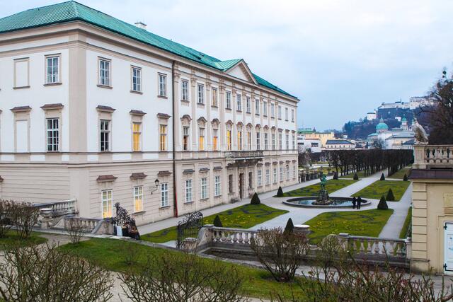 Mit dem zweiten Lockdown werden auch einige Einrichtungen der Stadt Salzburg schließen. Zudem wird an die Bevölkerung appelliert, die digitalen Angebote in Anspruch zu nehmen. | Foto: Neumayr