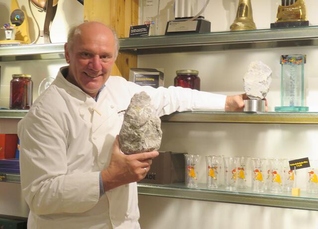 Der südoststeirische Chocolatier Josef Zotter hat eine Auszeichnung für sein Lebenswerk erhalten.