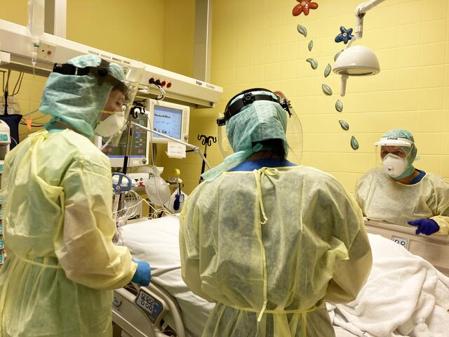 Auf der Intensivstation im Klinikum Freistadt werden aktuell zwei Corona-Patienten behandelt.  | Foto: OÖG