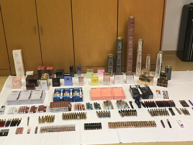 Das Diebesgut welches von der Polizei sichergestellt werden konnte. | Foto: LPD NÖ