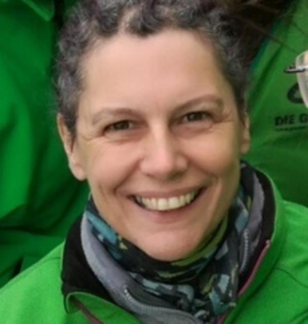 Beate Kainz möchte den Baumkataster für die Bevölkerung öffentlich einsehbar machen. | Foto: Grüne