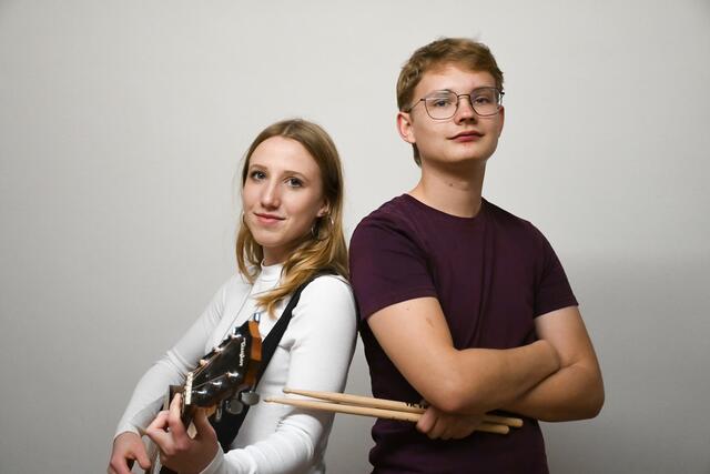 Klara Wegscheider und Philipp Brandl sind "The Secondguesses".  | Foto: Peter Wimmer