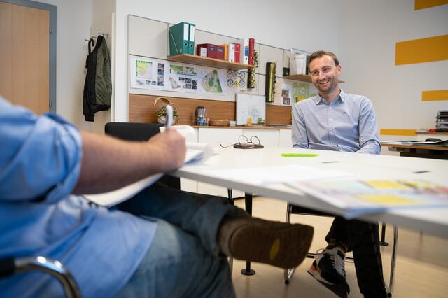 Im Gespräch: Aufgrund der absoluten Mehrheit verlangt Jochen Jance von seinem Team, ihm gegenüber besonders kritisch zu sein.