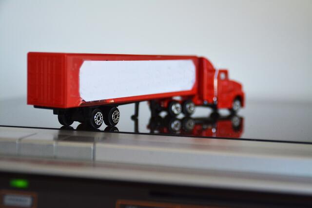 Lastkraftwagen (Symbolfoto). | Foto: Peter J. Wieland