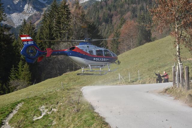 Am 11. November bedrohte ein Mann seine Ex-Frau in Ellmau. Die Polizei konnte den Flüchtigen in der Wildschönau festnehmen.