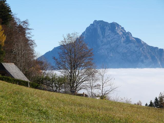 Der Traunstein im Nebelmeer