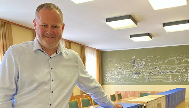 Bürgermeister Günter Lorenz (ÖVP) hält "die überbordende Bürokratie in unserem Land" für einen "Bremsklotz in unserer Weiterentwicklung".  | Foto: Gemeinde Rainbach