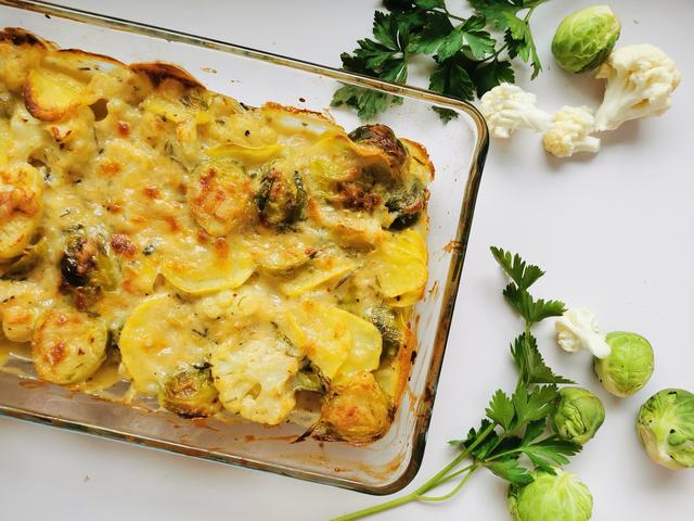 Kohlsprossen-Karfiol-Auflauf | Foto: Katrin Ebetshuber