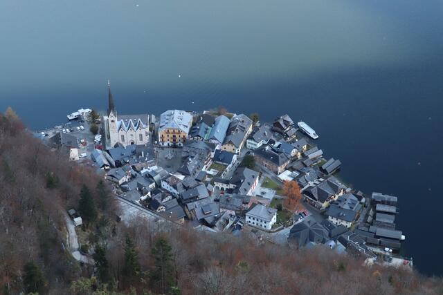 HALLSTATT leider im SCHATTEN.