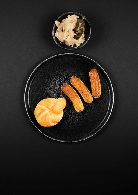 Rostbratwürstchen mit Sauerkraut | Foto: Foto: HERMANN