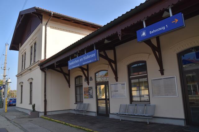 Der Übergangssteg wird saniert. Deshalb wird er im November und Dezember für einige Nächte gesperrt. | Foto: Kleemayr