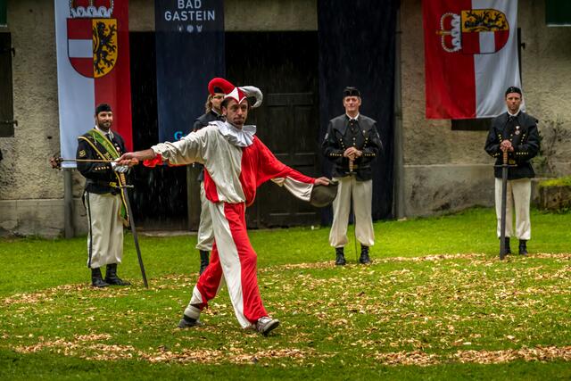 Der Narr, eine der Hauptfiguren verkörpert durch Manuel Oberleitner. | Foto: Ronny Katsch