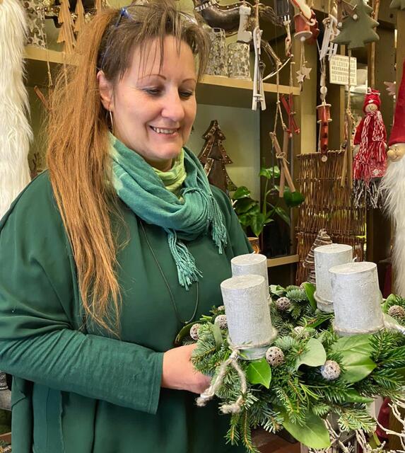 Martina Polatschek, Blumen Polatschek/Oberpullendorf, bietet kontaktlosen Zustellservice an.  | Foto: Polatschek
