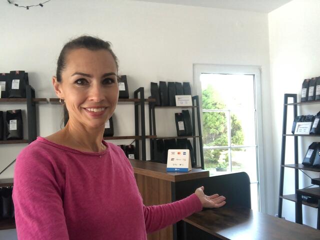 Besten Kaffee gibt es nicht nur bei "Röstmeister Kaffee" in Brand Laaben bei Linda Horvath, sondern auch Online und bei der Abholstation in Tausendblum Neulengbach  | Foto: Linda Horvath