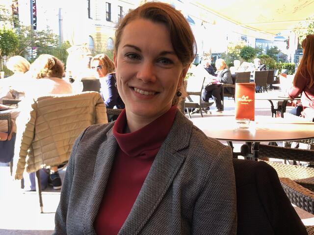 Die Linzer Betriebswirtin und Open Government-Expertin Lisa Schmidthuber beim Interview, das noch vor dem Lockdown stattgefunden hat. | Foto: BRS/Diabl