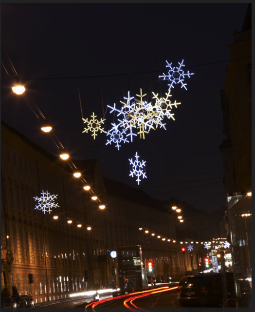 Die einstige Beleuchtung in der Favoritenstraße.