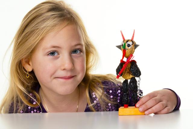 Zum Krampustag einen eigenen Zwetschkenkrampus basteln
