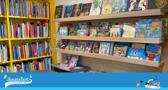 Die Buchhandlung Seeseiten stellt auf Facebook neue Bücher und Autoren vor. Auch Lesungen finden regelmäßig online statt.
