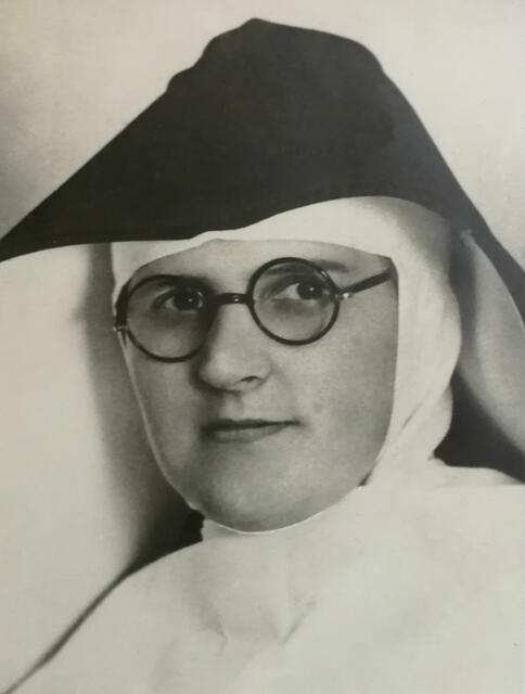 Porträtfoto von Sr. Maria Ehrentraud