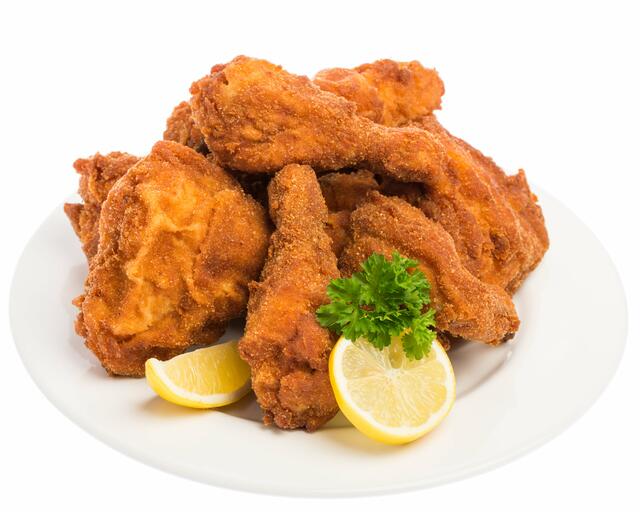 Backhendl und mehr gibt es auch bei den Wirtinnen und Wirten der Steirischen Rucksackdörfer.