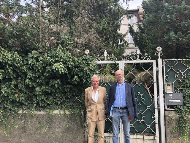 Wilfred Proske und Peter Stoeckl wollen den Abriss der Villa verhindern. Ihrer Meinung nach ist sie schutzwürdig.