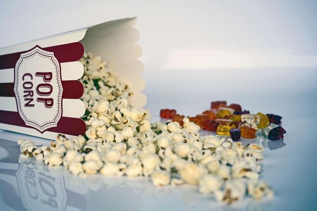 Die Lungauer Kulturvereinigung bringt den Mitgliedern das Kino nach Hause. Ausgewählt werden kann zwischen einem breiten Angebot. (Symbolbild) | Foto: annca auf Pixabay