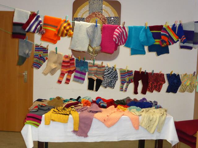 In St. Stefan wurde wieder eifrig für die Caritas-Auslandshilfe und für das Vinzidorf gestrickt.