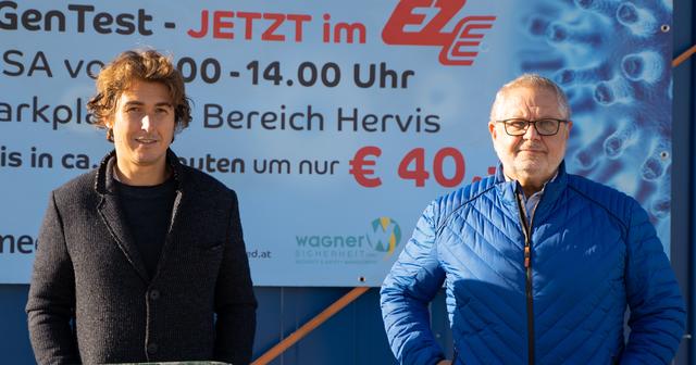 Arzt Stefan Horwath und Herbert Wagner bieten Covid-Schnelltests an