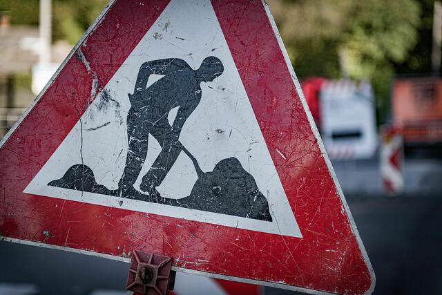 Während der Bauarbeiten sei mit geringfügigen Verkehrsbehinderungen sowie einer Lärmbelästigung durch Baumaschinen zu rechnen.